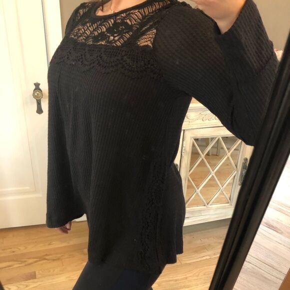 Summer & Rose Thermal Top with Lace Detail Black Sz Small - Picture 4 of 6